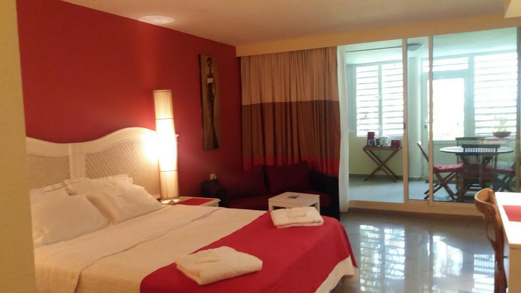 לה גוסייר Residence De La Vielle Tour - Studio Particulier Vue Mer מראה חיצוני תמונה