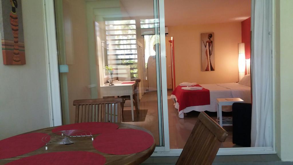 לה גוסייר Residence De La Vielle Tour - Studio Particulier Vue Mer מראה חיצוני תמונה